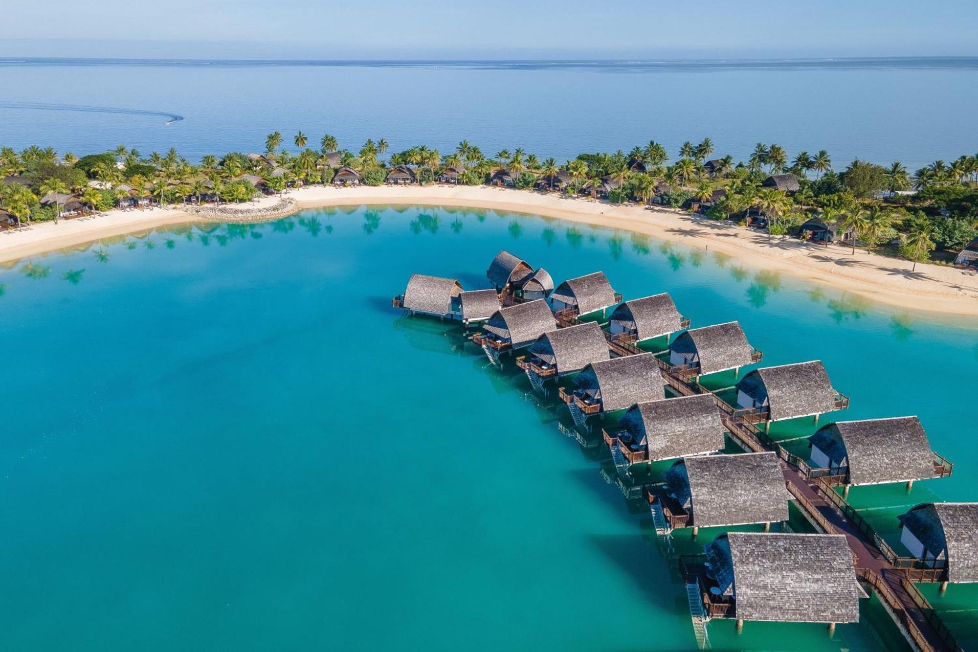 Fiji Marriott Resort Momi Bay Екстер'єр фото Aerial view of the resort
