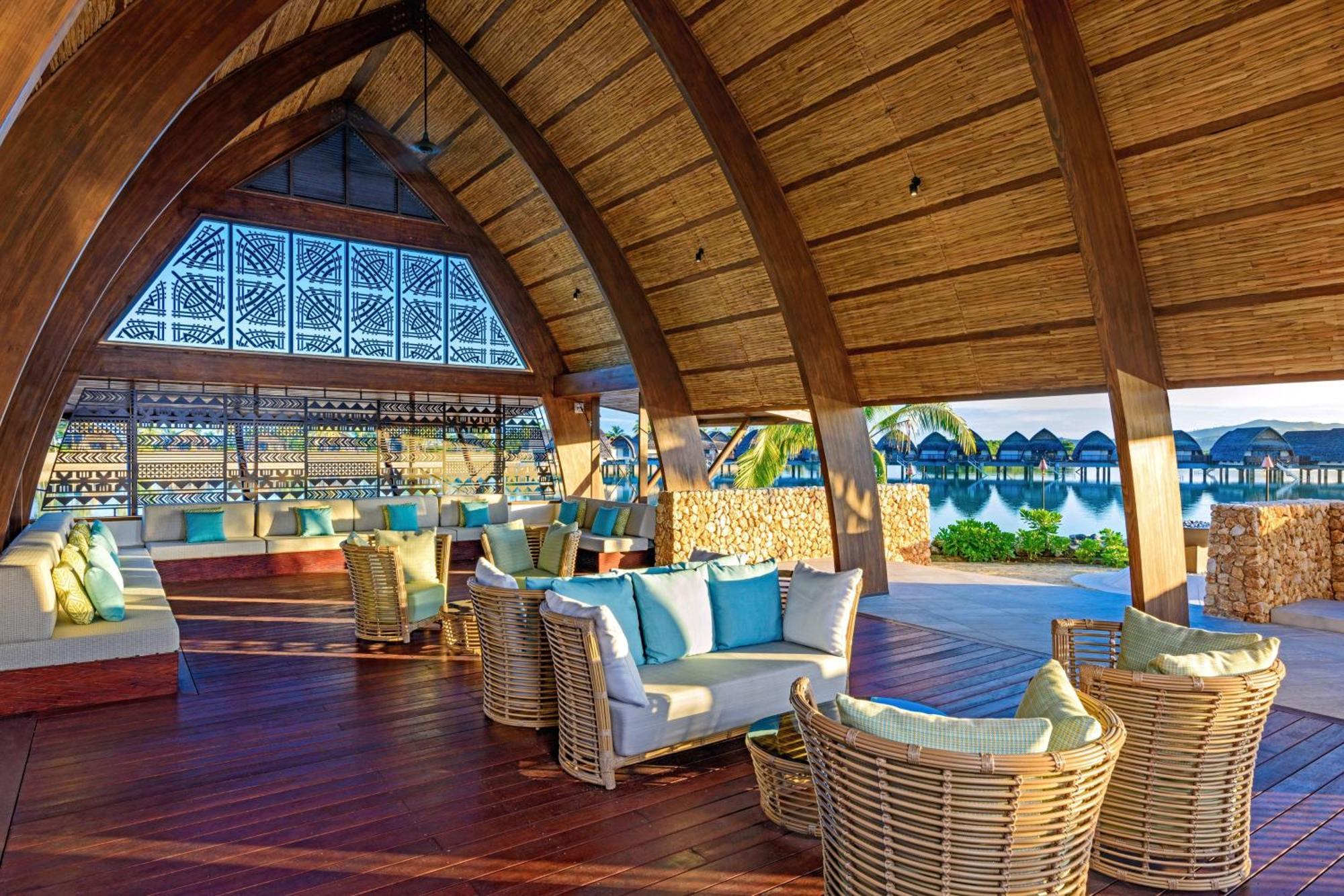 Fiji Marriott Resort Momi Bay Екстер'єр фото The interior of the bar